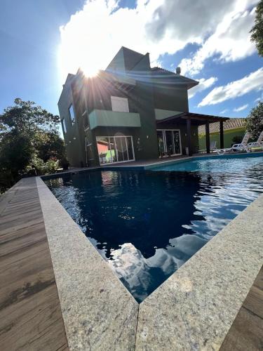 Sambaqui House | Casa com piscina, frente ao mar