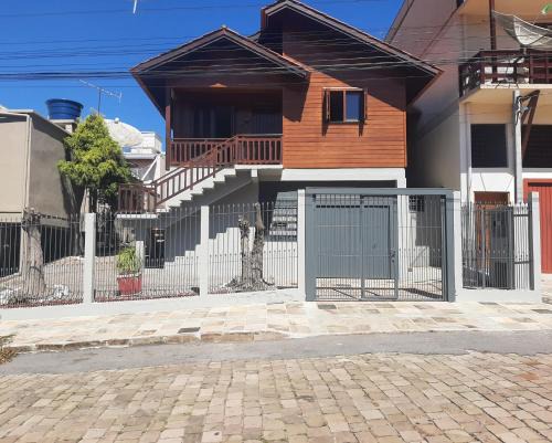 Jardim Gloria House | Casa Completa Ótima Localização Vale dos Vinhedos