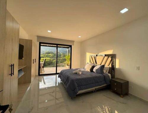 Dosquebradas Apartment | Casa con Terraza y Vista Espectacular a la Naturaleza