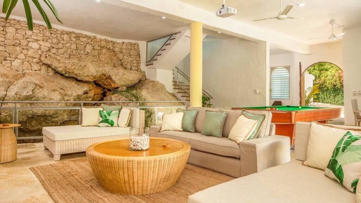 Sosua Villa | Casa Coral Sosua. Bright and Stylish Fun on the Beach!