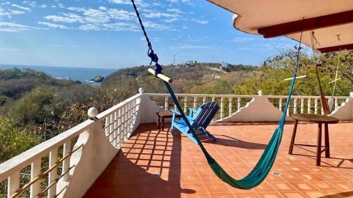 Puerto Angel House | Casa Costeña: 2 Bedroom House with an Ocean View