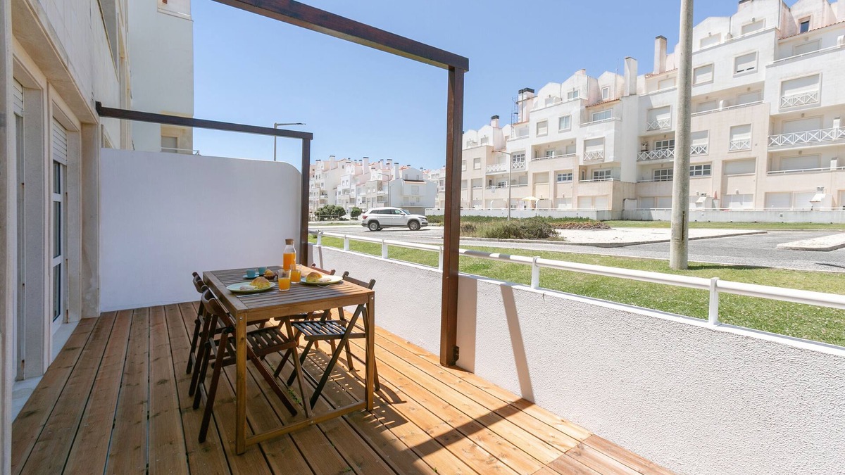 Peniche Apartment | Casa da Areia - Cozy Seaside Retreat