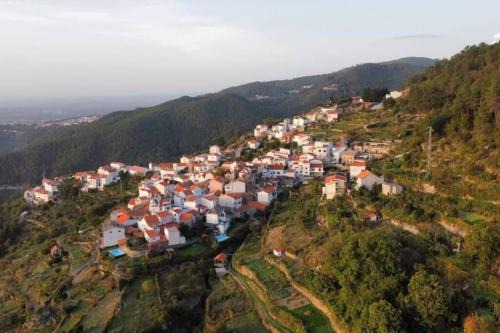 Lapa dos Dinheiros House | Casa da Calçada - Casa Inteira