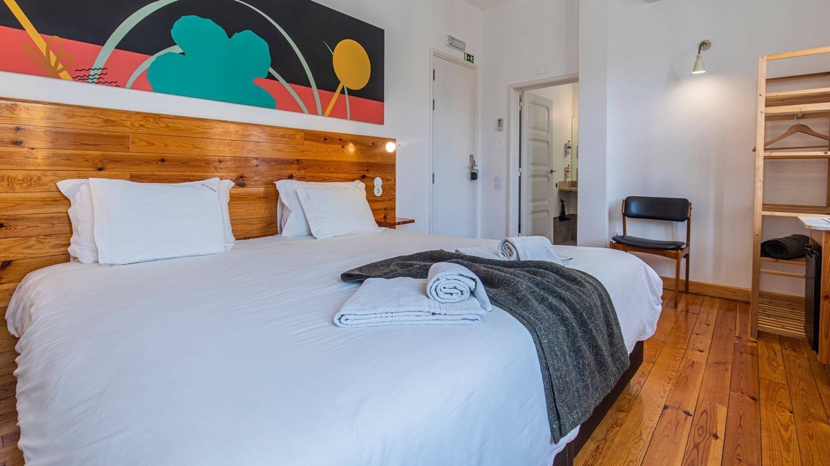 Santa Maria e Sao Miguel House | Casa da Estefânea | Room 8 | Self Check-in Online