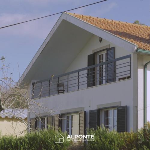 Lanhelas House | Casa da Melanie