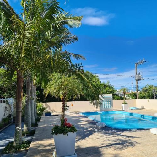 Santinho House | Casa da Piscina