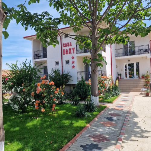 2 Mai House | CASA DAKY