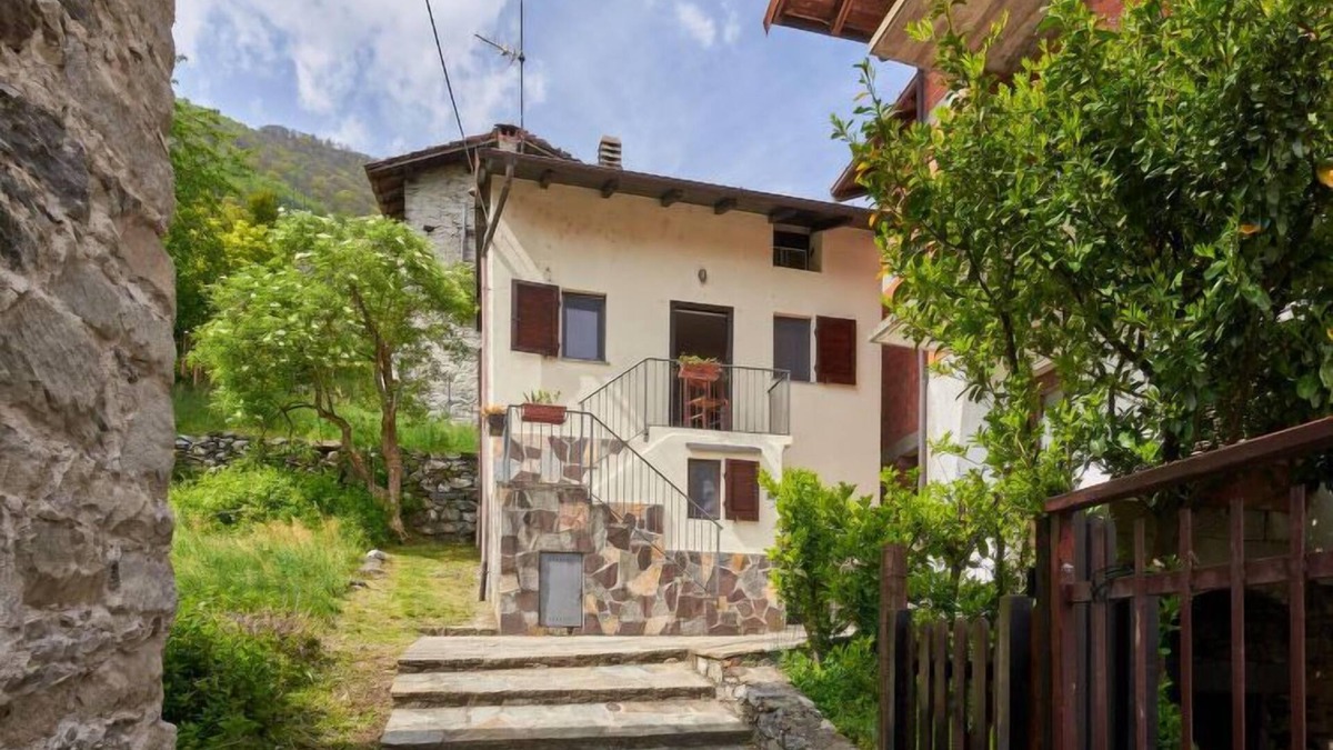Dascio House | Casa Dascio by Interhome
