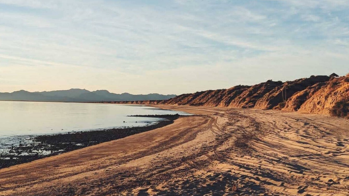 Bahia Kino Cottage | Casa de 3 recamaras para 10 personas en desierto y acceso privado a la Playa