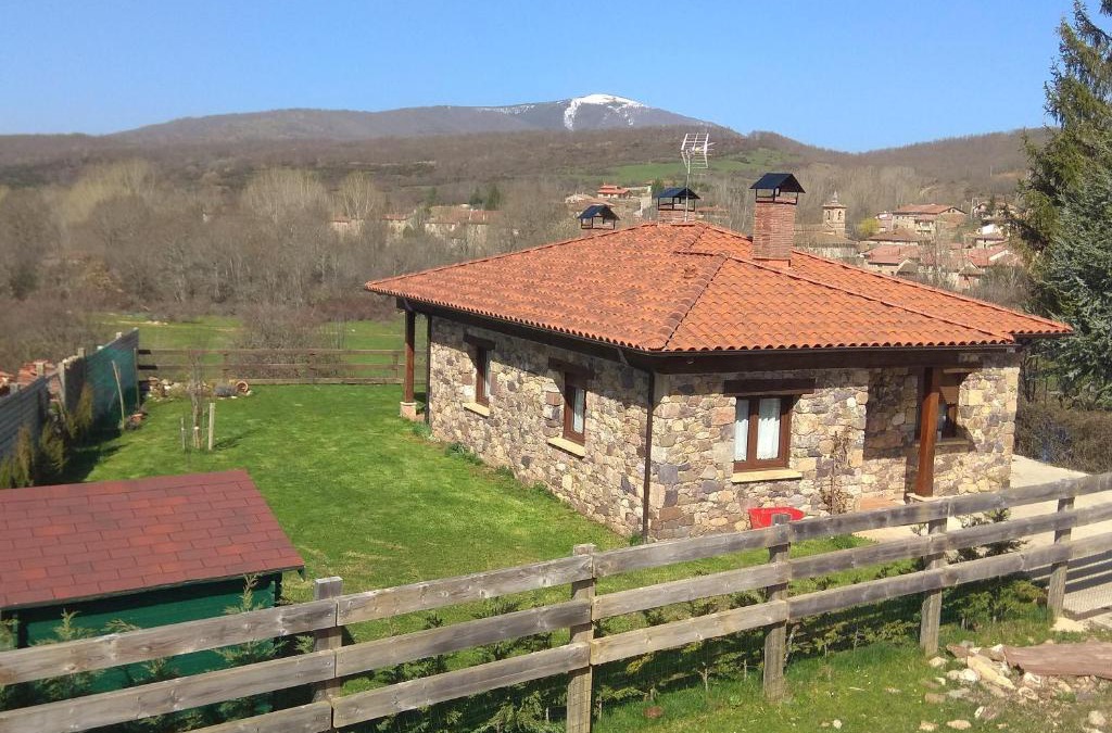Huerta de Abajo House | Casa de campo sierra de la demanda