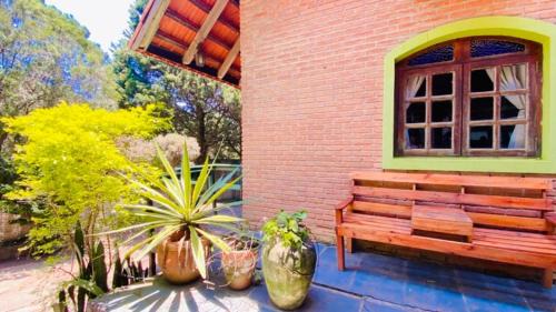 Jardim Flamboyant House | Casa de Campo - Condomínio Arco Íris