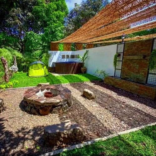 Pagbilao House | Casa De Cortijo Family Room