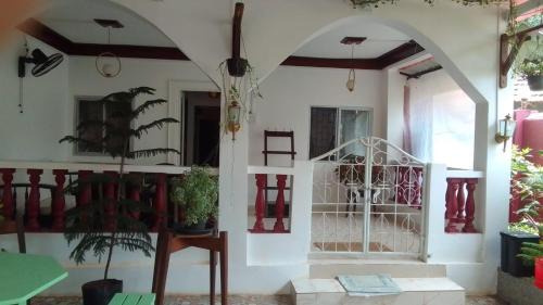 Anjuna House | Casa De Emilia