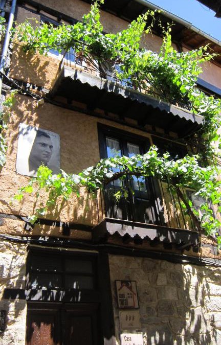 Mogarraz House | Casa de la Parra