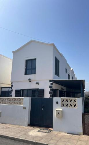 Orzola House | Casa de la peña