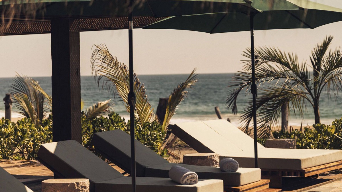 Santa Maria Tonameca Villa | Casa de Mayo A Luxury beachfront Villa in Mazunte, Oaxaca.
