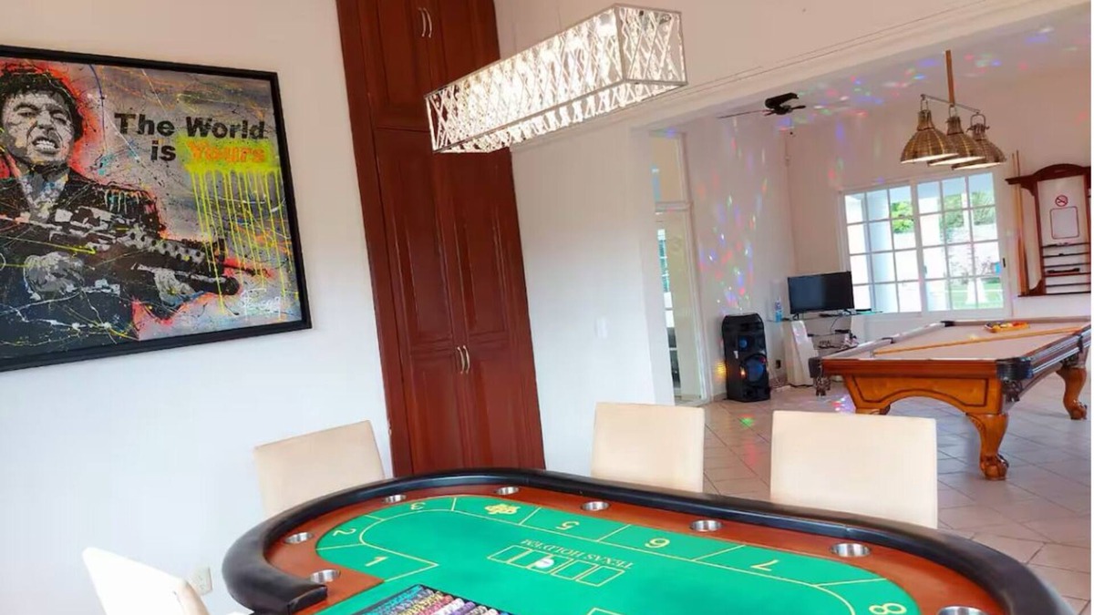 Alfredo V. Bonfil House | Casa De Osho Amazing Big Private Luxury Villa-2