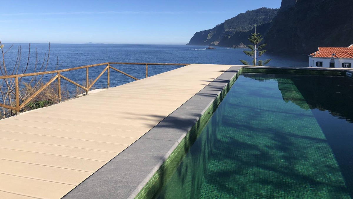 Ponta Delgada Villa | Casa Del Mar- Wonderfull Sea Views & Swimming Pool