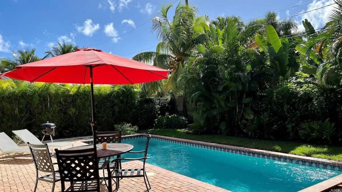 Flamingo Parks House | Casa del Sol - Cozy Hideaway with Pool in Grandview Heights