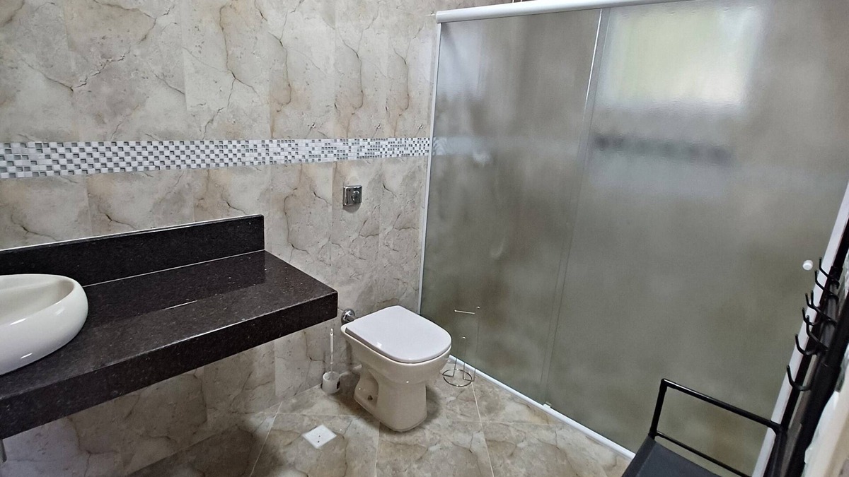 Caieiras Cottage | Casa Dentro do Condomínio Parque Suíça, Acomoda 21 Pessoas