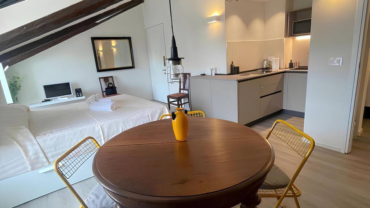 San Salvario Apartment | Casa di Gilda, Liberty elegance in Turin