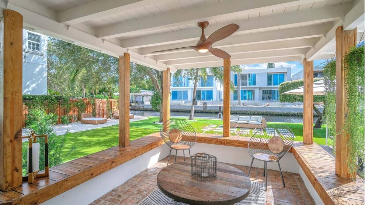 Tarpon River House | Casa Di Ola a unique and peaceful oasis on Ft. Lauderdale!