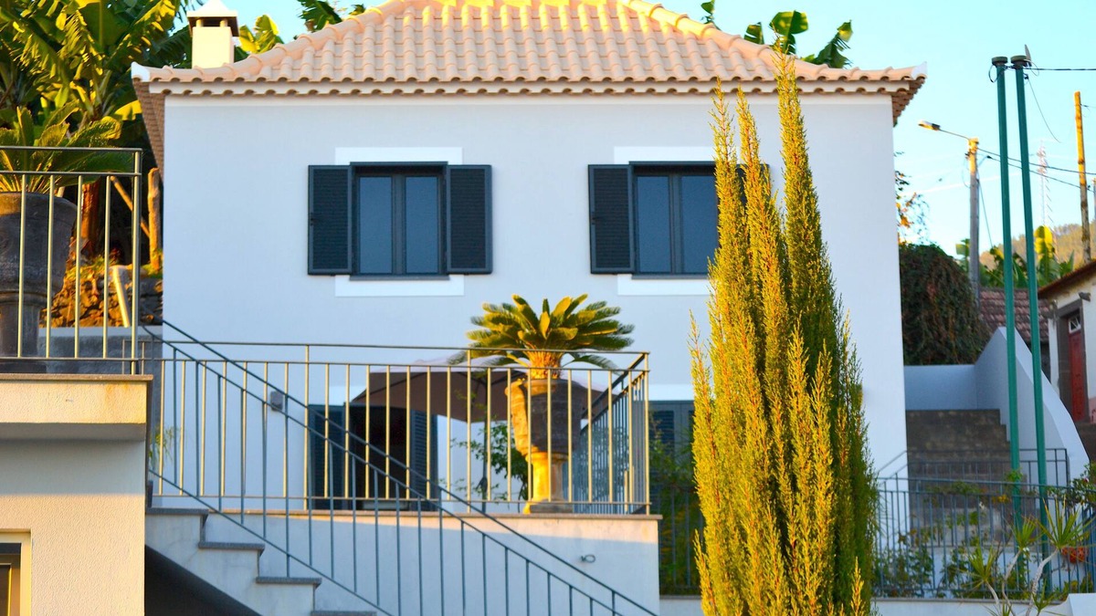 Canhas House | Casa do Lado - Ideal house for a couple and one or two children