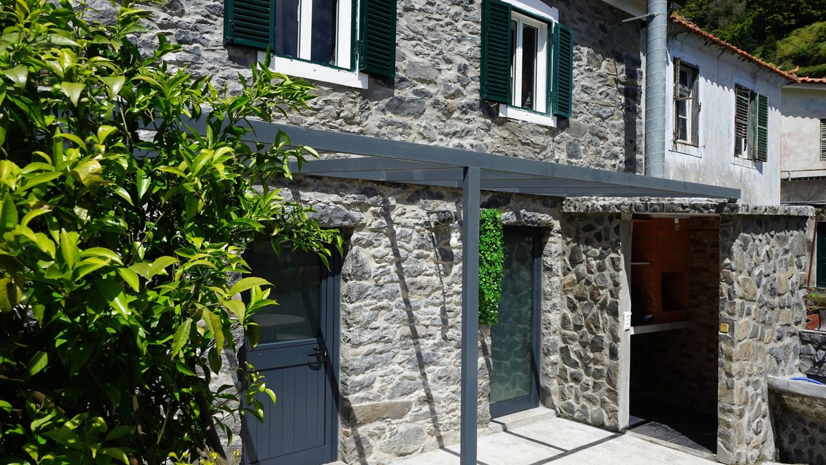 Machico Cottage | Casa do Lombo nSmall cottage house between Machico and Porto da Cruz