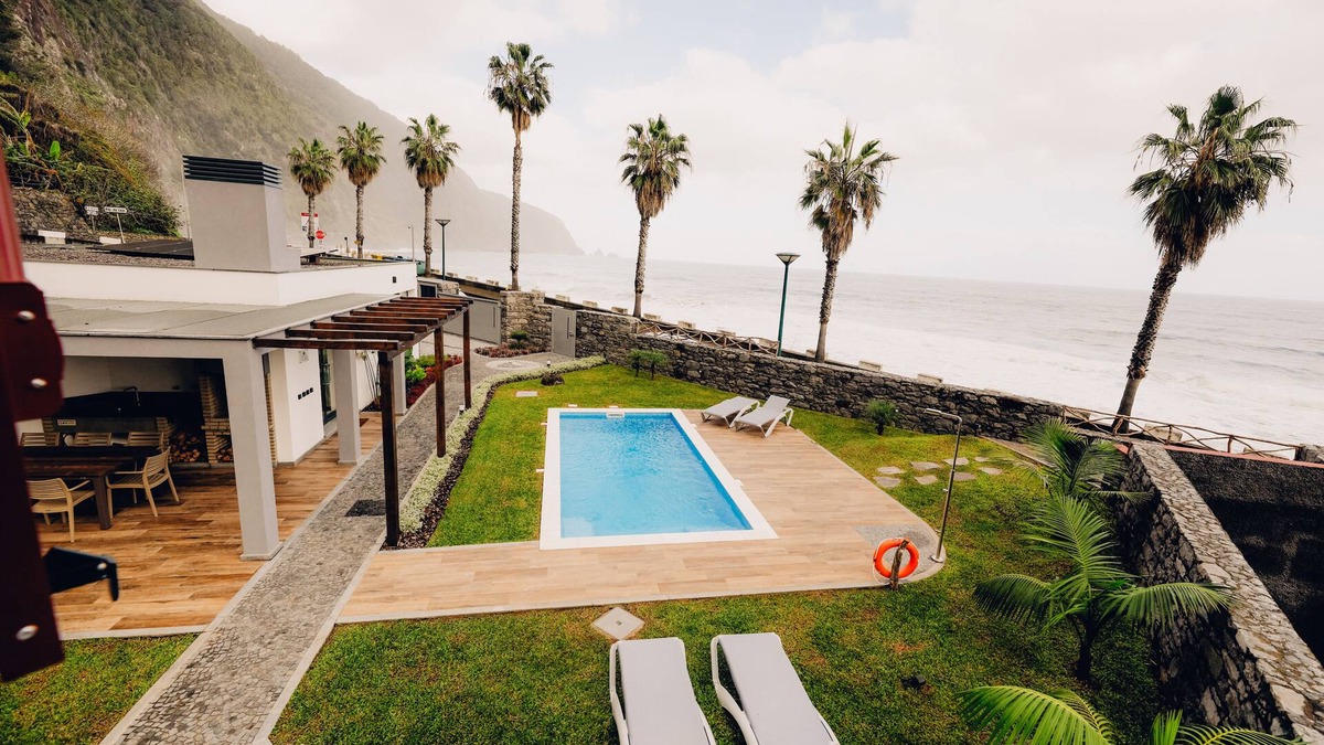Porto Moniz Villa | Casa do Mar - Casas Calhau Miúdo
