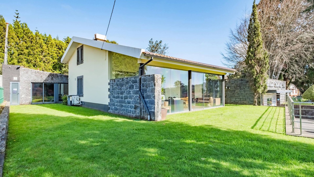 Santo da Serra Ski Chalet | Casa do Santo by Madeira Sun Travel