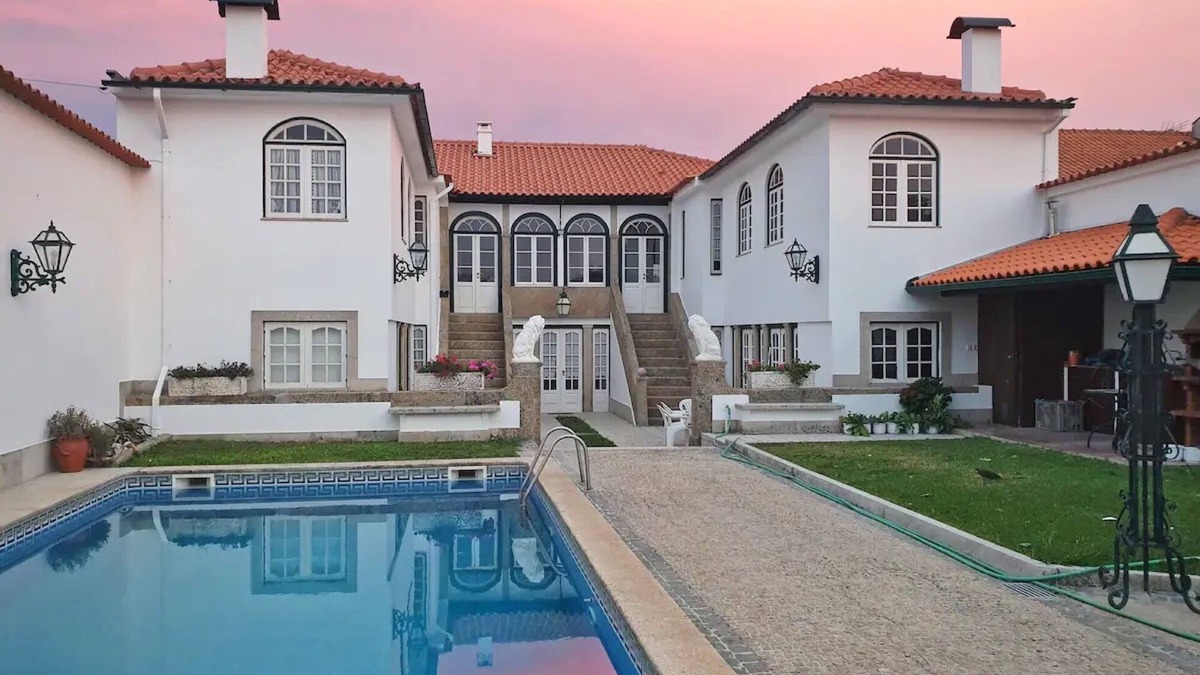 Rates House | Casa do Terreiro' with private pool, private terrace and Wi-Fi