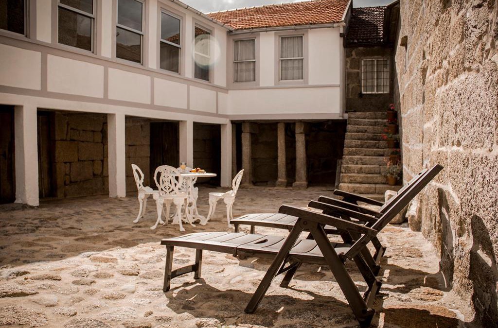 A Lama House | Casa dos Muiños