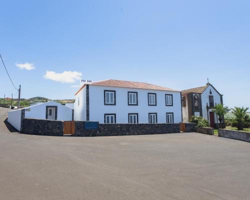 Angra do Heroismo House | Casa dos Romeiros