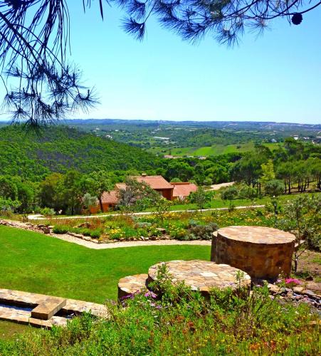 Barao de Sao Joao Apartment | Casa dos Sonhos, private terrace, quiet location, walking to village, ecological pool, pets considered, nature friendly
