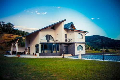 Calimanesti House | Casa Ducu