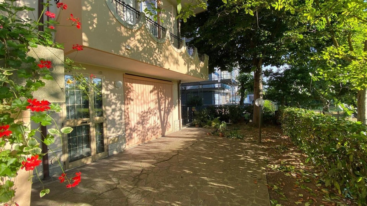 Rivabella Apartment | Casa Duino - Two Bedroom Apartment, Sleeps 5