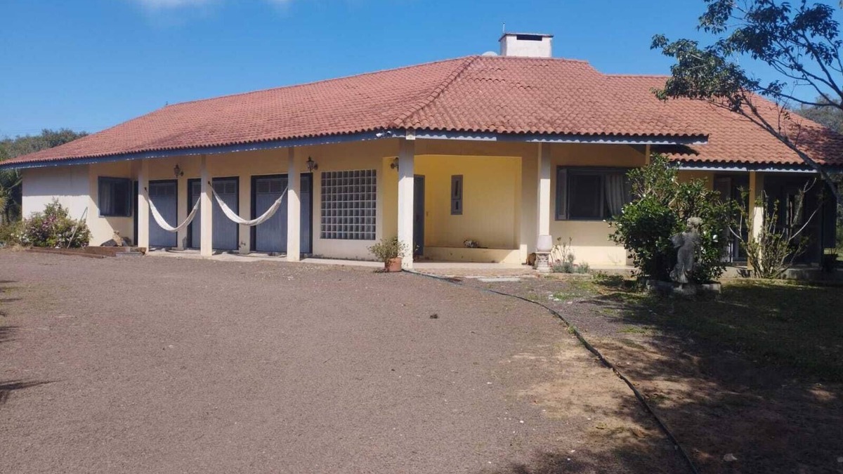 Torres Cottage | Casa em Torres com Linda Vista Para a Lagoa da Itapeva - a 5 min da Praia!