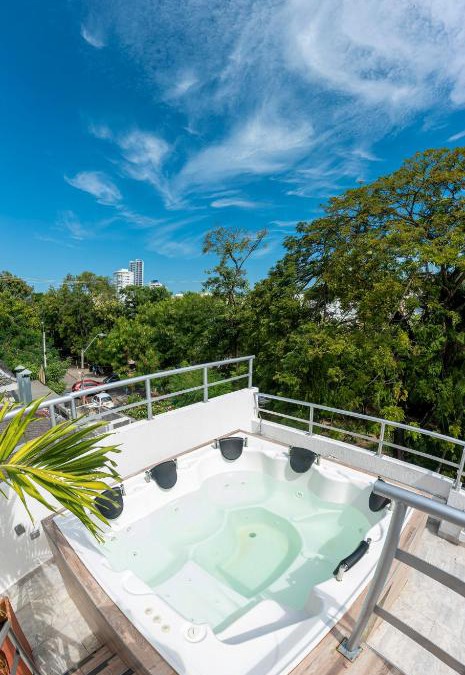 Manga Bed & Breakfast | Casa en cartagena con jacuzzi
