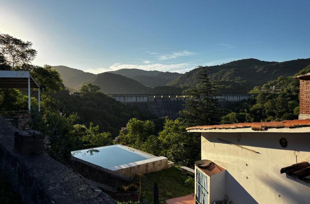 Rio Ceballos House | Casa en Río Ceballos
