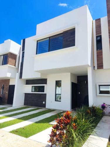 Villa Juarez Villa | Casa entera de lujo Playa del Carmen
