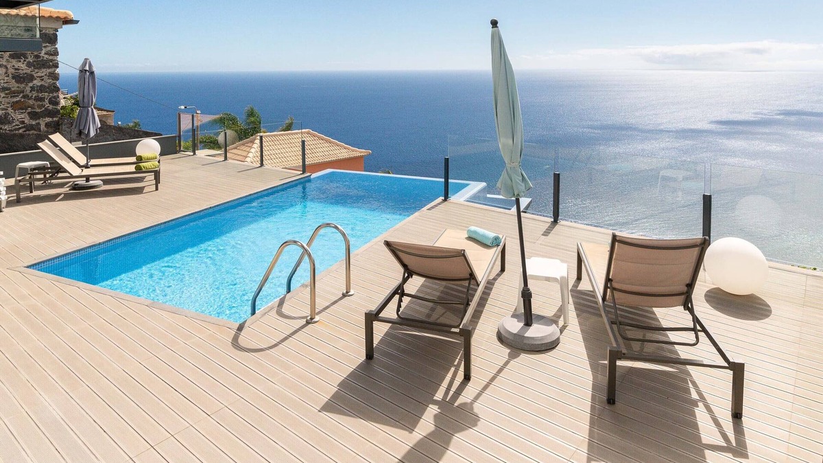 Calheta House | Casa Félix, Calheta: Villa with unique view! Private Pool!