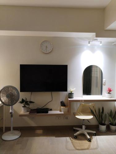 Socorro Apartment | Casa Feliz - Cubao- Cubao