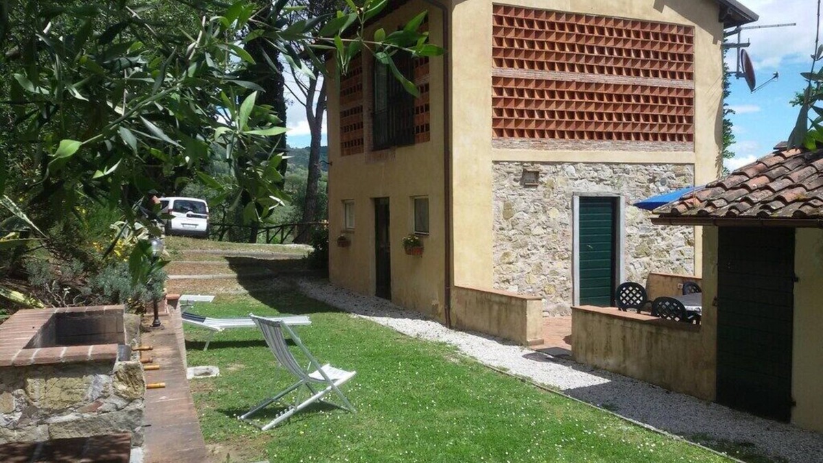 Capannori House | Casa Fiordaliso: Pool, View, Wifi, Lucca, Tuscany