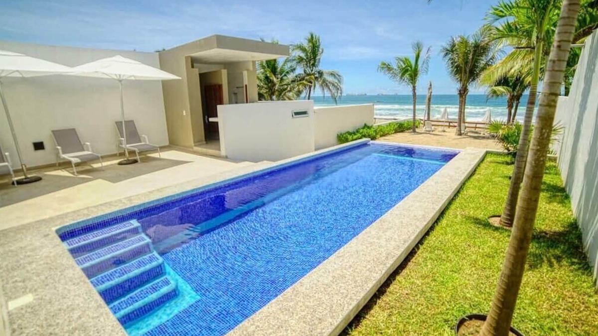 Ixtapa - Zihuatanejo House | Casa Gardenia- Privada a pie de playa