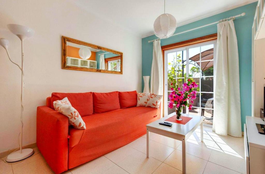 Las Rosas House | Casa Golfin - Sunny Arona Retreat with 2 Bedrooms