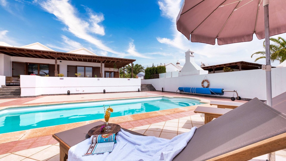 Puerto Calero Ski Chalet | Casa Guayre - Private Pool, BBQ, Air-Con and Ping-Pong By Lanzarote Vacation Homes