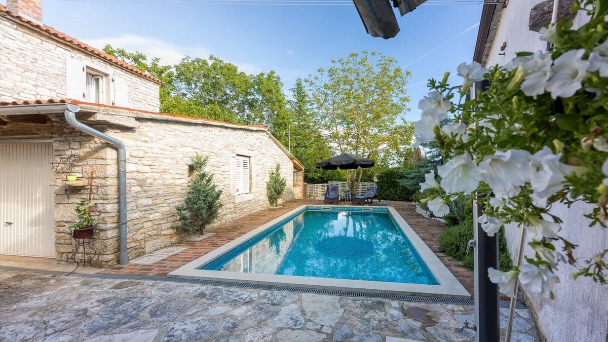 Heki House | Casa Gustinka with Private pool