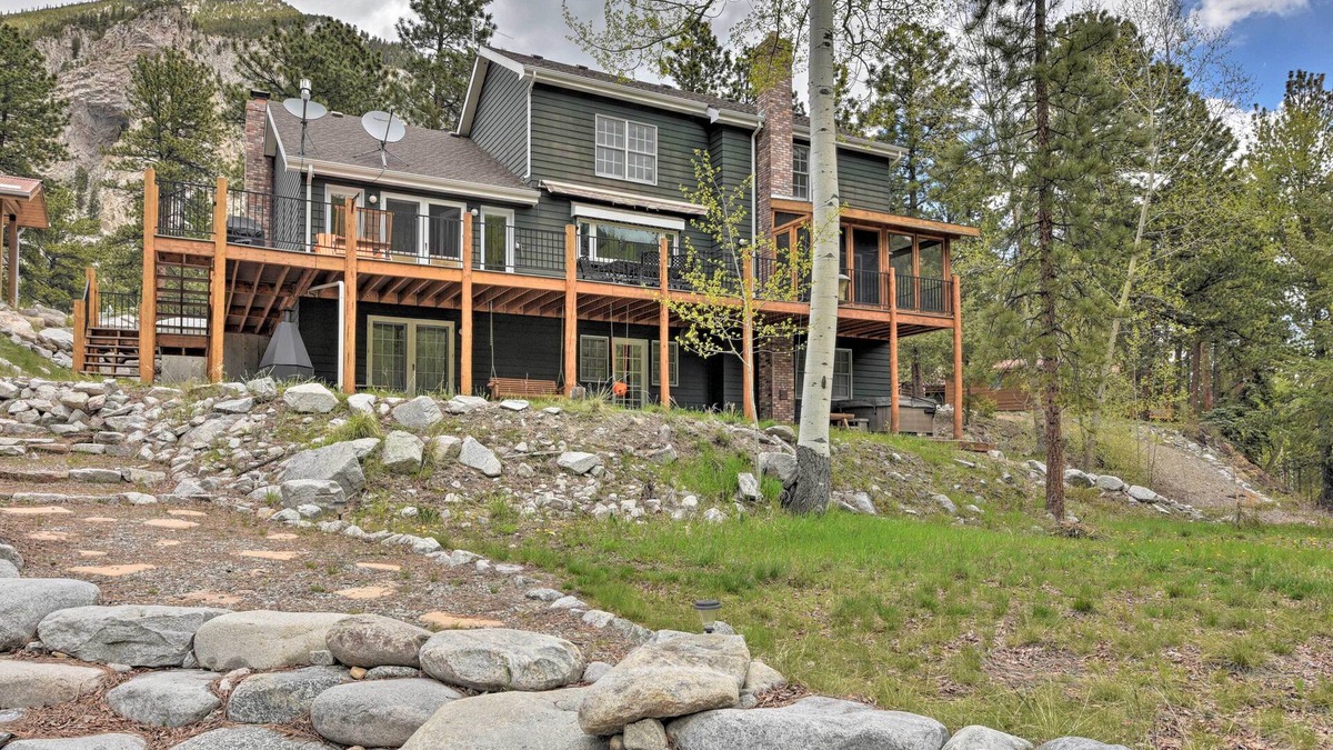 Nathrop House | Casa Immaculata on Chalk Creek w/Views!