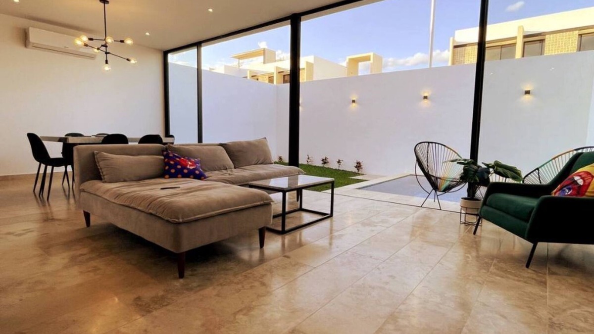 Merida Municipality House | Casa Itza: 3 BR House w/Private Pool and Rooftop in Merida