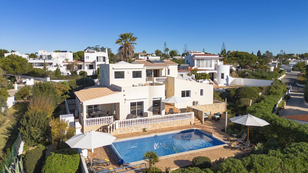 Areias Dos Moinhos Villa | Casa Jean - Private villa with sea view and heatable pool